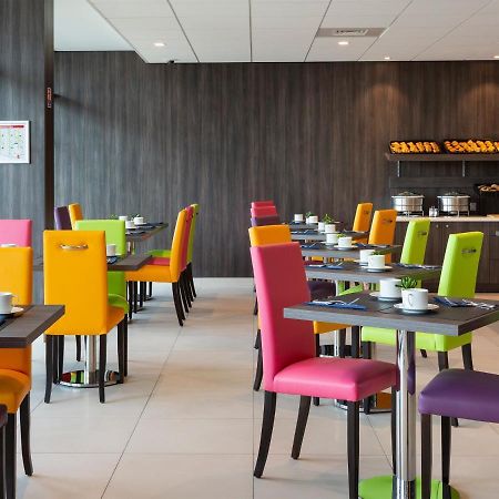 Hotel Roi Soleil Prestige Plaisir - St Quentin المظهر الخارجي الصورة